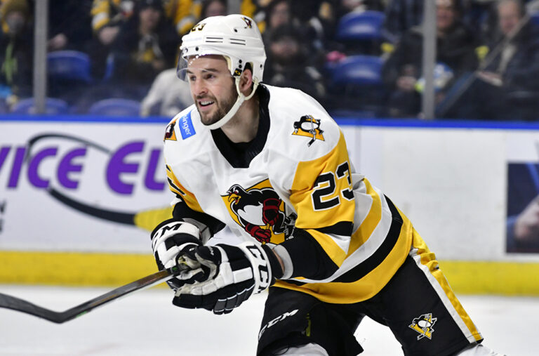 JAMIE DEVANE SIGNS EXTENSION WITH PENGUINS | Wilkes-Barre/Scranton Penguins